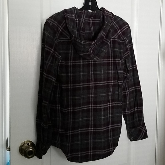 TNA plaid flannel hoody - Picture 9 of 10